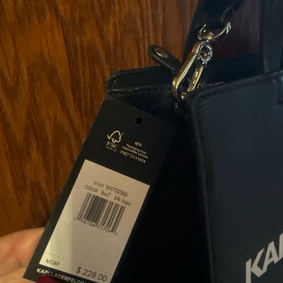 Karl Lagerfeld Tote/Purse - Picture 4 of 7